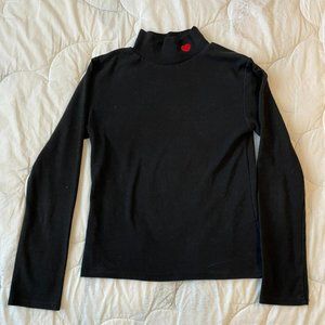 Black Red Heart Turtleneck